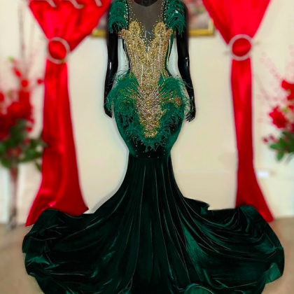 Dark Green Feathers Velvet Prom Dresses Luxury..