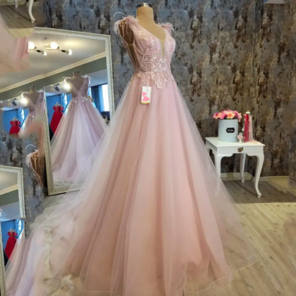 Luxury Dubai Pink Evening Dresses Sexy V-neck..