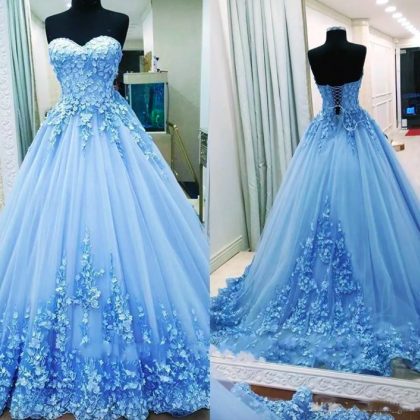 Gorgeous Blue 3d Floral Applique Prom Dresses..