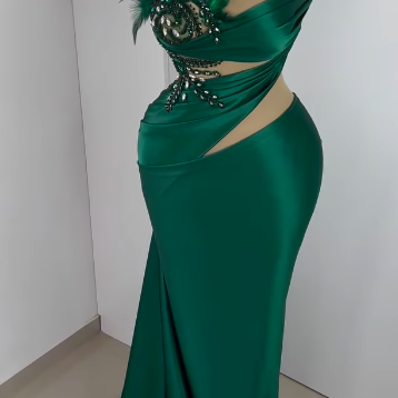 Green Prom Dresses 2024 Feather Beading Evening..