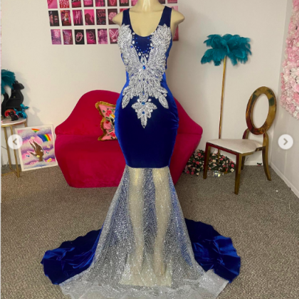 Crystal Prom Dresses 2024 V Neck Beading Sequins..