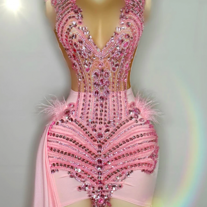 Sweety Pink Crystal Beaded Feathers Prom Dresses..