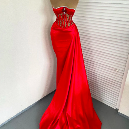 Elegant Red Mermaid Evening Dresses Off Shoulder..