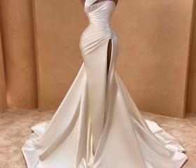 Chiffon One Shoulder Pleated Mermaid Bridesmaid Dresses main image 1