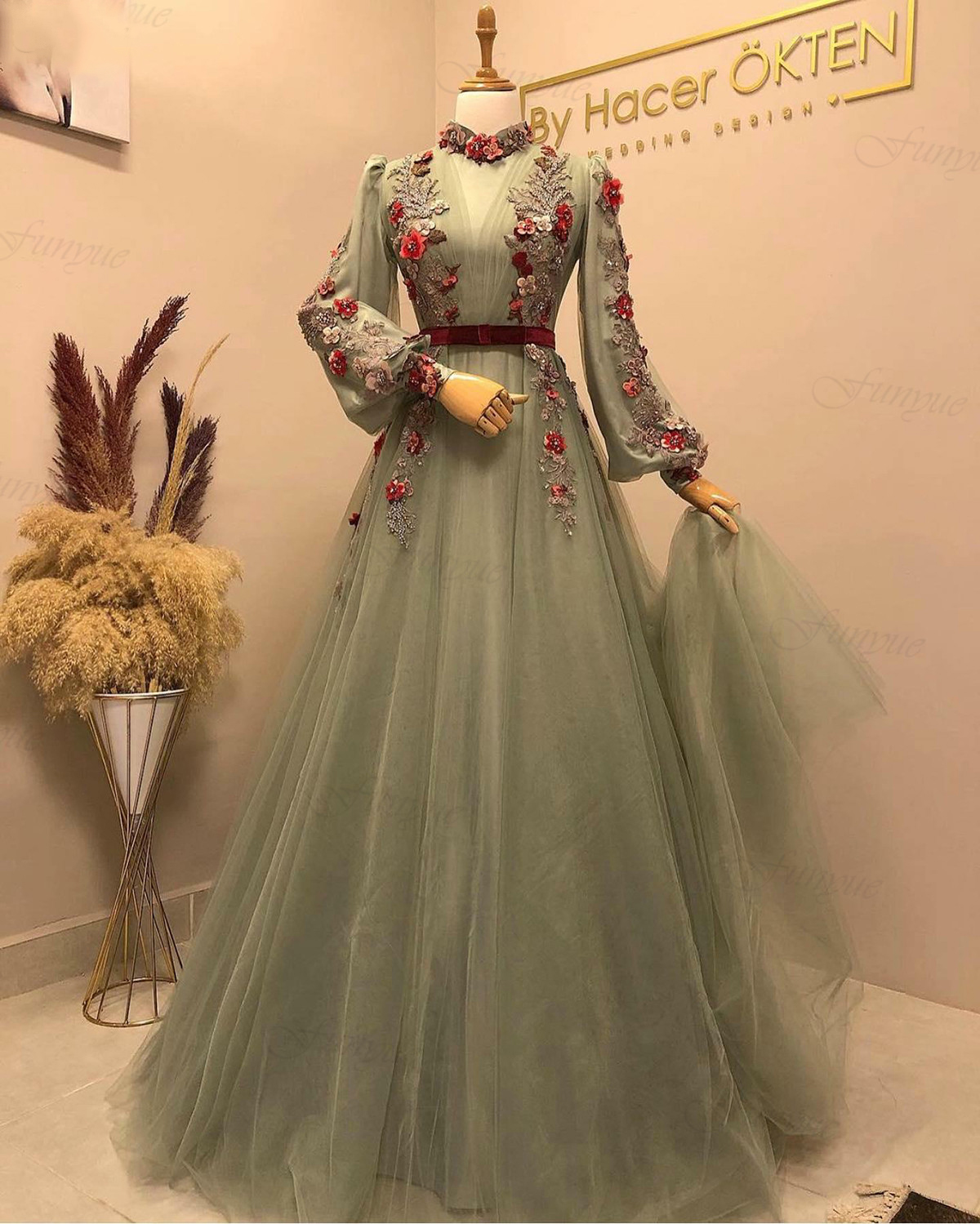 Elegant Mint Green A-line Prom Dress Long Sleeves Formal Party Dresses Flowers Beads Lace Tulle Muslim Evening Gowns 2023