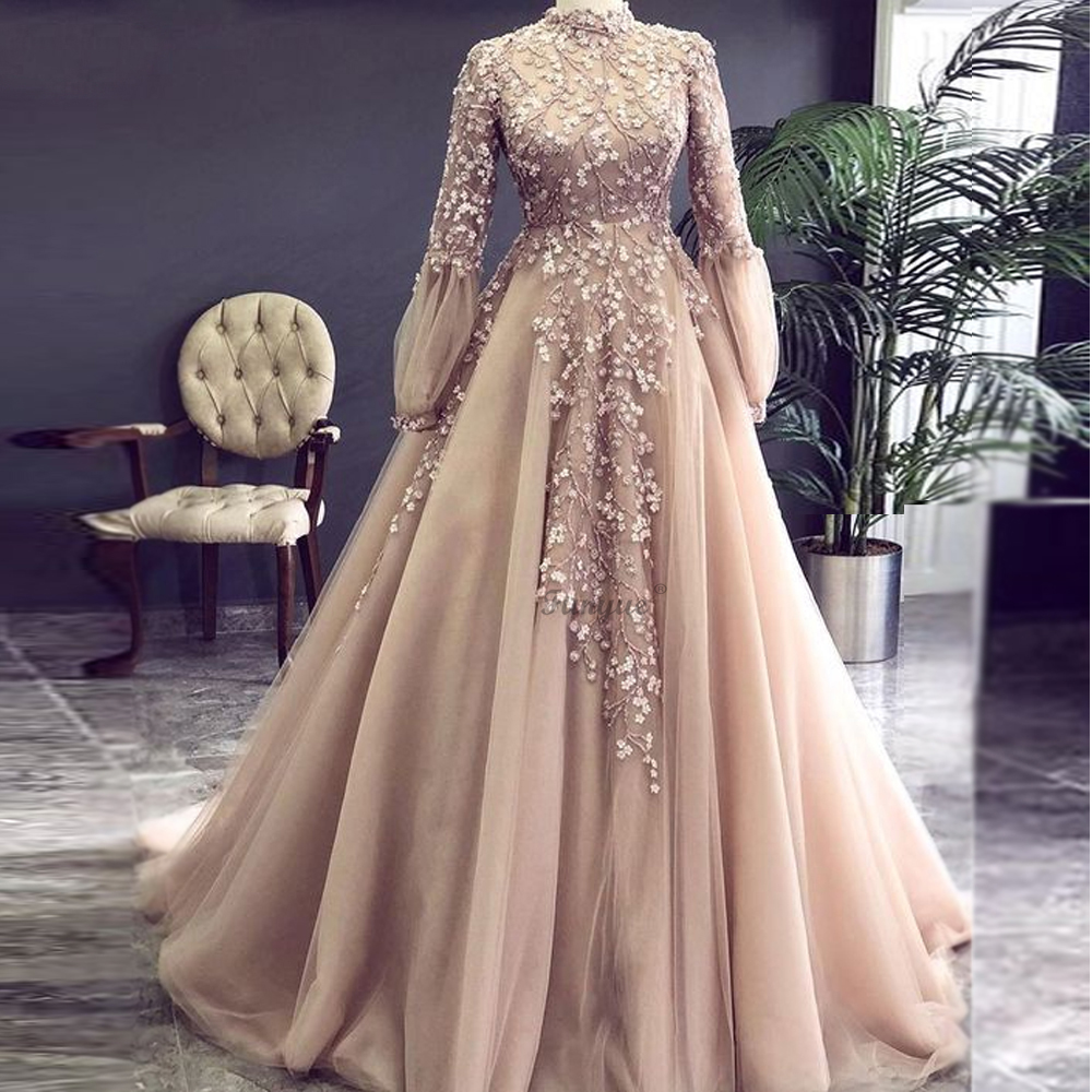 Square Neck Wedding Dresses - Largest Selection - Kleinfeld | Kleinfeld  Bridal