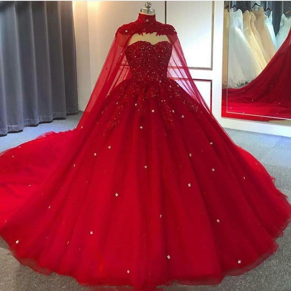 Red Ball Gown Wedding Dresses With Wrap Sweetheart Lace Crystal Bead Robe De Mariee Custom Made Arabic Bridal Gown 2022 Vestidos Noiva Mariage