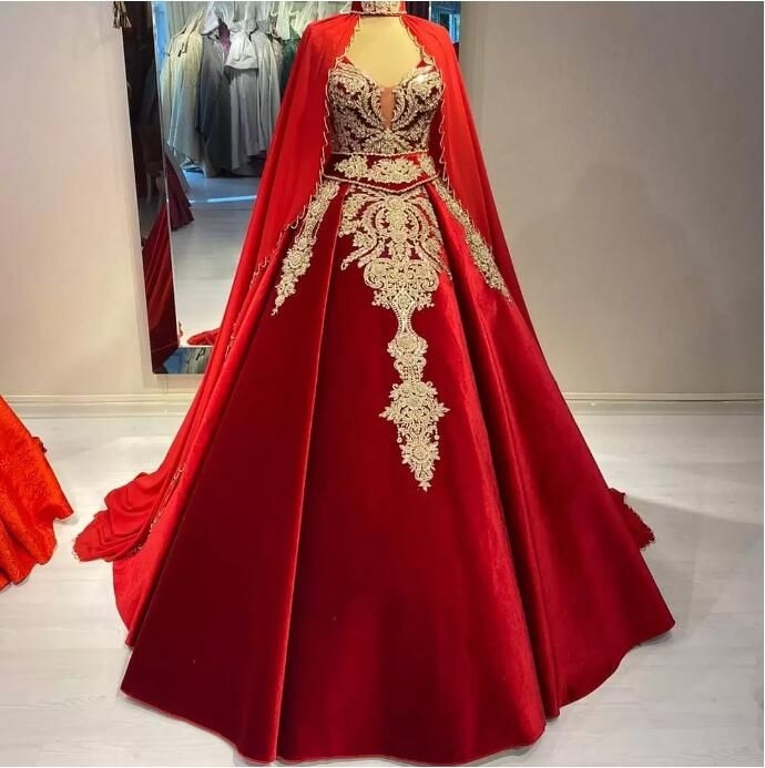 Red Satin Puffy Skirt Prom Occasion Dresses With Cape Wrap 2023 Gold Lace Applique Beaded Arabic Caftan Albanian Evening Gown