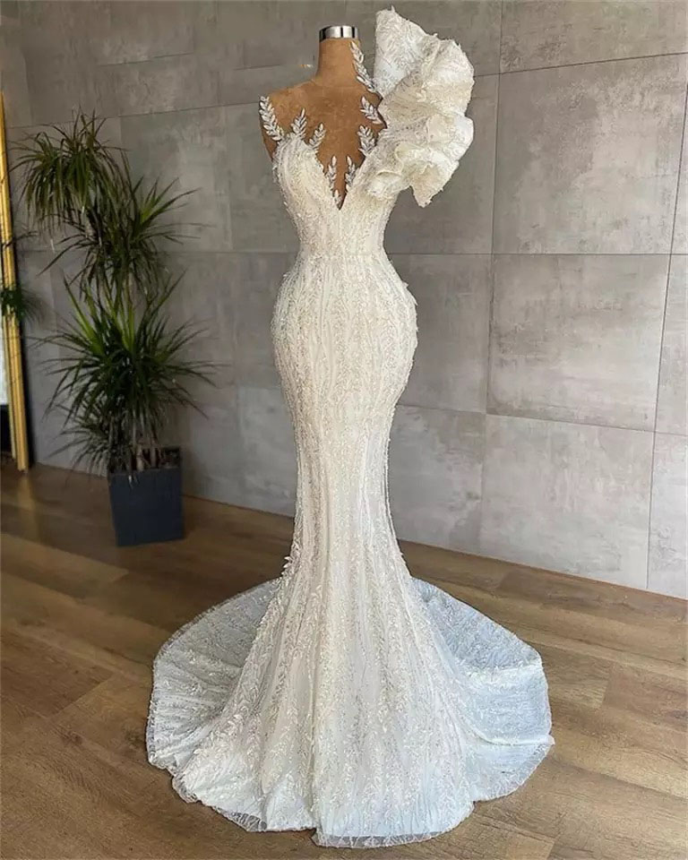 Cutstom Made Lace Wedding Dresses Long Luxury 2023 Bride Mermaid Beads Crystal Ruffle Bridal Gown Plus Size Celebrity
