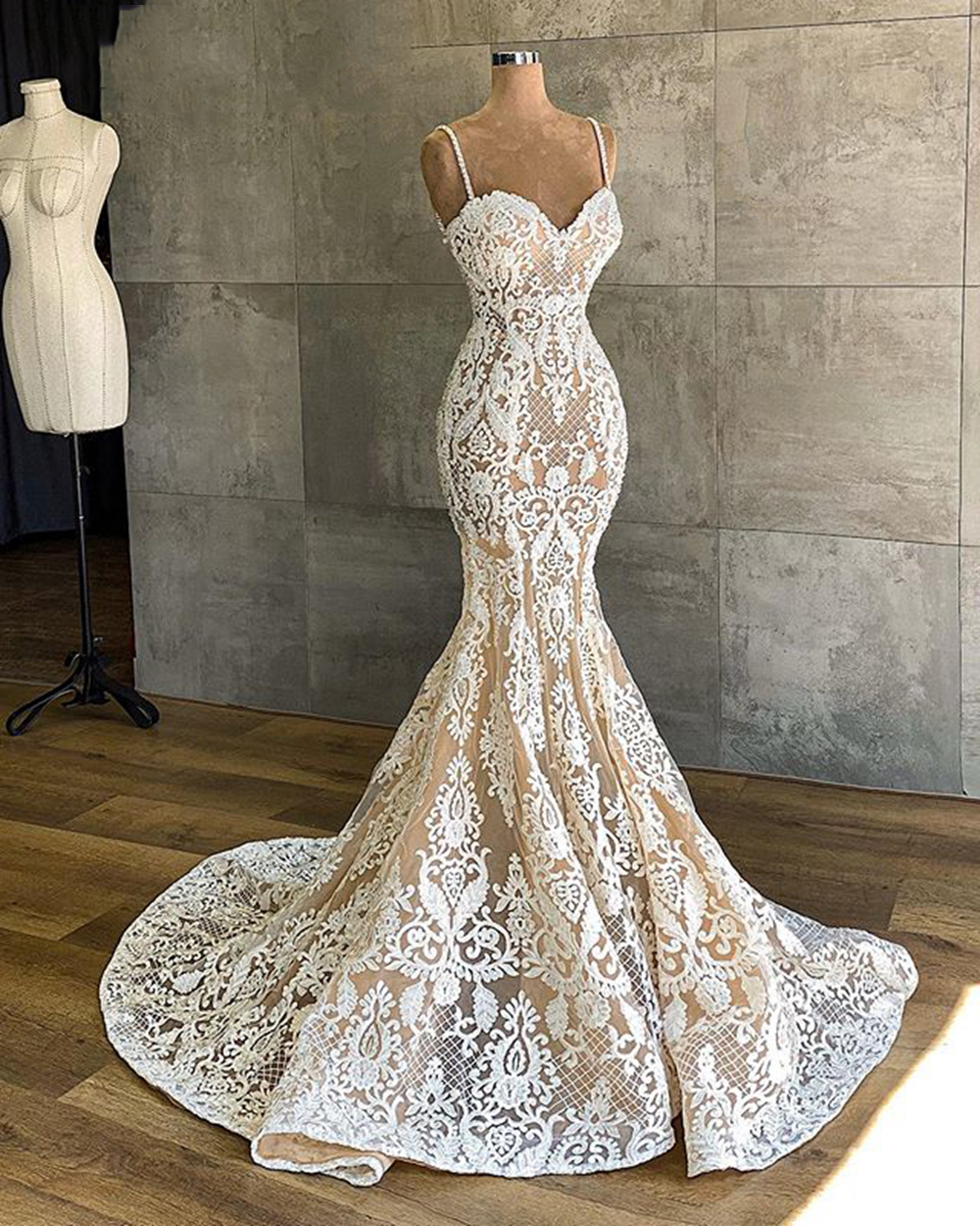 Modest Full Lace Mermaid Wedding Dresses 2023 Sweetheart With Spaghetti Straps Africa Women Bridal Gown Bride Dress