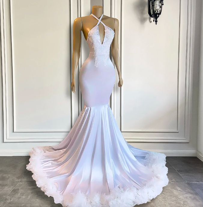 Real Sample Long Elegant Prom Dresses 2023 Halter Sleeveless Mermaid Style Feather White Spandex Black Girl Prom Formal Gowns