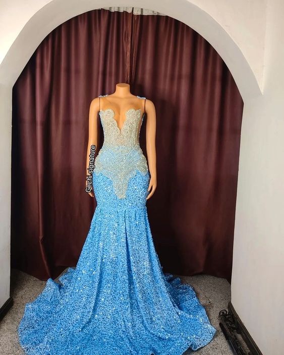 Sparkly Light Blue Crystal Prom Dresses Long Sequins Mermaid Illusion Crew Neckline Formal Evening Gowns Party Dresses