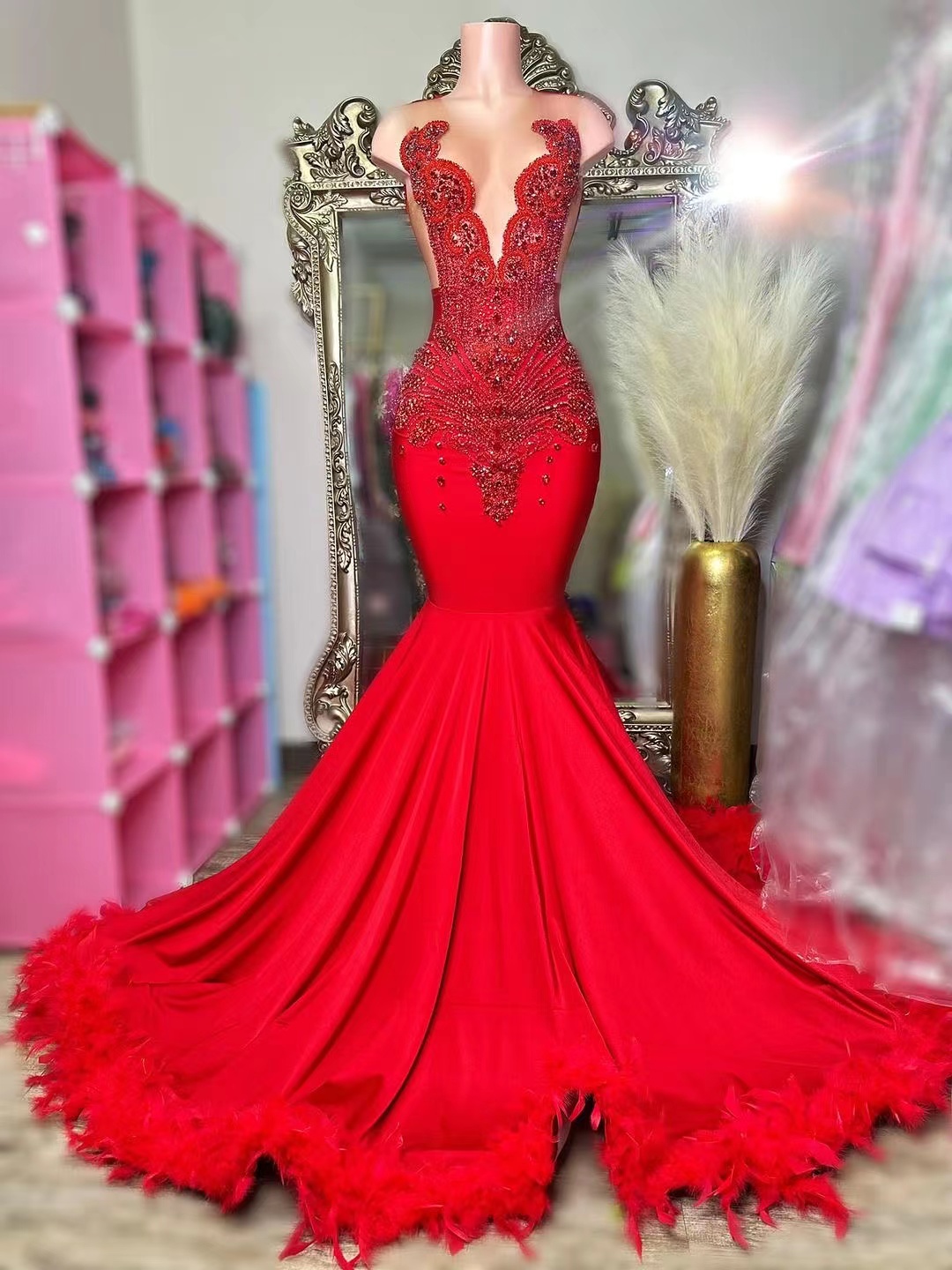 Crystal Red Prom Dresses Long For Women 2024 Mermaid Satin Evening Dresses Illusion V Neck Feather Formal Party Dresses For Girls