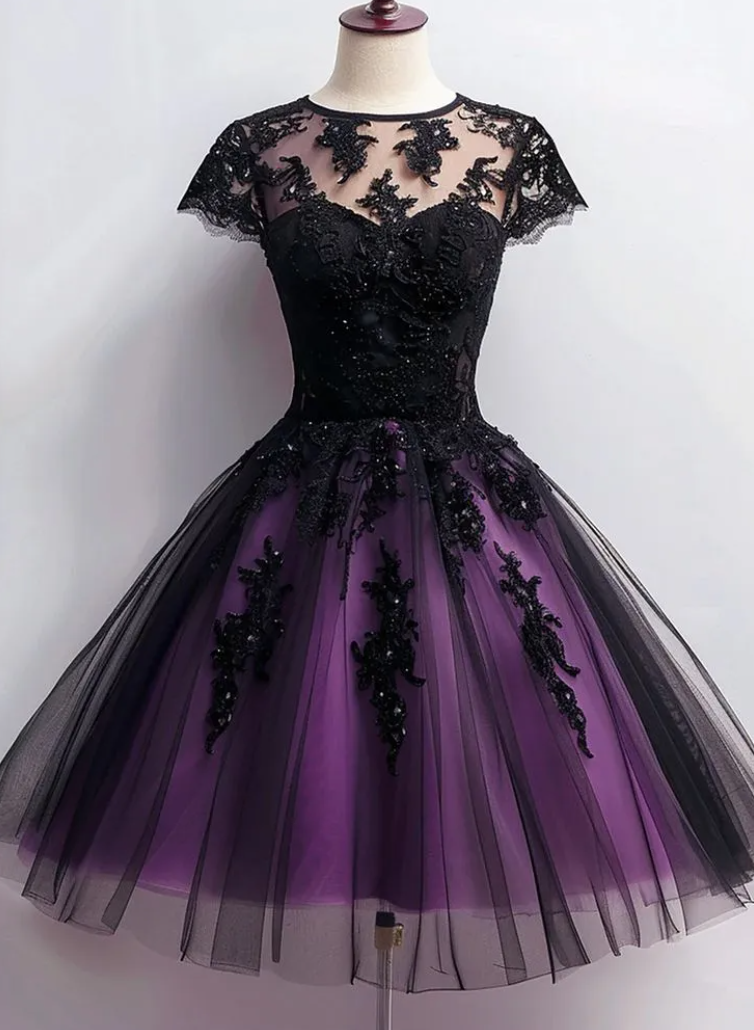 Customized (can Not Be Refund) Purple And Black A-line Short Homecoming Dresses Jewel Neck Short Sleeves Lace Appliques Mini Cocktail Party Dress
