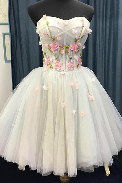 White Prom Dresses, Flowers Prom Dresses, Sweetheart Neckline Prom Dresses, Ball Gown Prom Dresses, Puffy Prom Dresses, Tulle Evening Dresses,