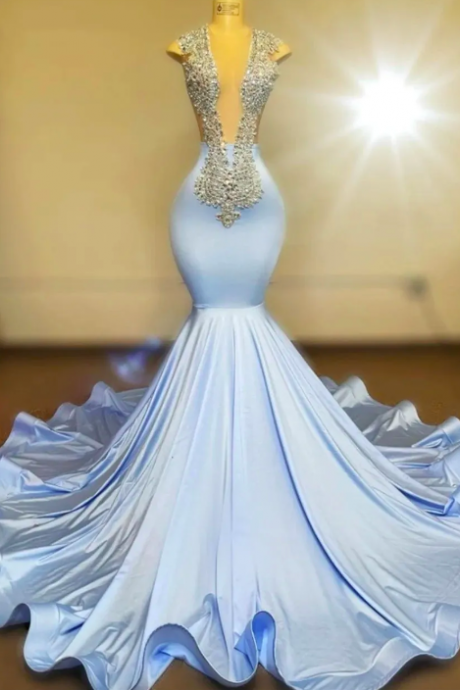 Elegan Light Blue T Prom Dresses For Black Girls Silver Crystal Beading Mermaid Ladies Dress For Special Occasions Evening Gowns