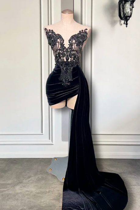 Beaded Embroidery Women Homecoming Gowns Black Velvet Short Prom Dresses 2023 With Side Train