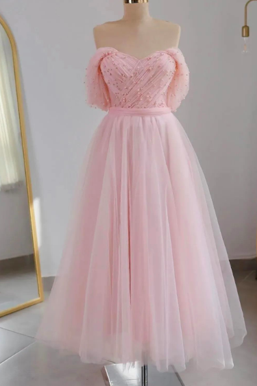 Pink Prom Dresses 2024 Off The Shoulder Pearls Pleaats Long Evening Dresses Tulle Pink Evening Gowns Sexy Party Dresses