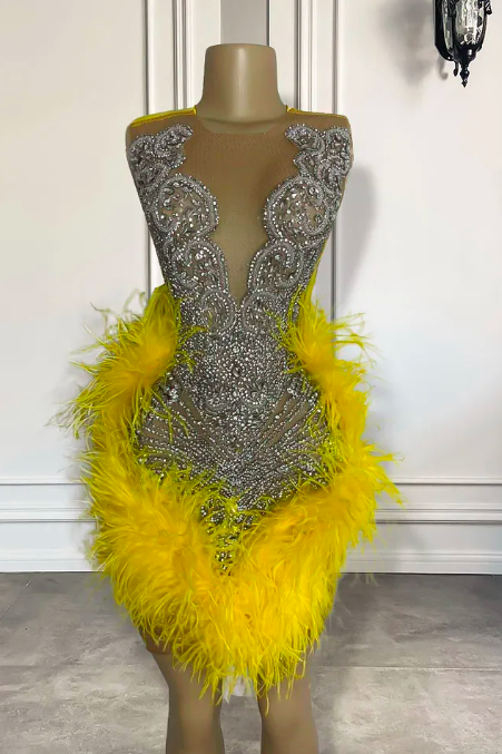 Luxury Silver Rhinestone Birthday Dress Sheer Sexy Yellow Feather Homecoming Cocktail Black Girls Short Prom Dress 2023