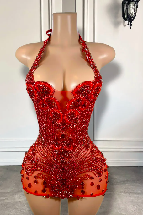 Sparkly Red Diamond Crystals Homecoming Women Birthday Party Gowns Halter Low Back Black Girls Short Prom Dresses 2023