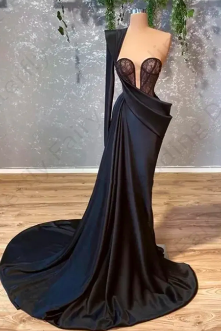 Black Elegant Off Shoulder Mermaid One Shoulder Sleeve Prom Gown Satin Pleat Floor-length Formal Lace Applique Evening Dresses