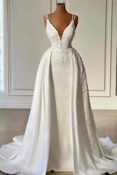 Spaghetti Straps Satin Wedding Dresses Deep V Neck Lace Appliques Pearls Bridal Dresses Detachable Train Wedding Gowns White Bridal Gowns