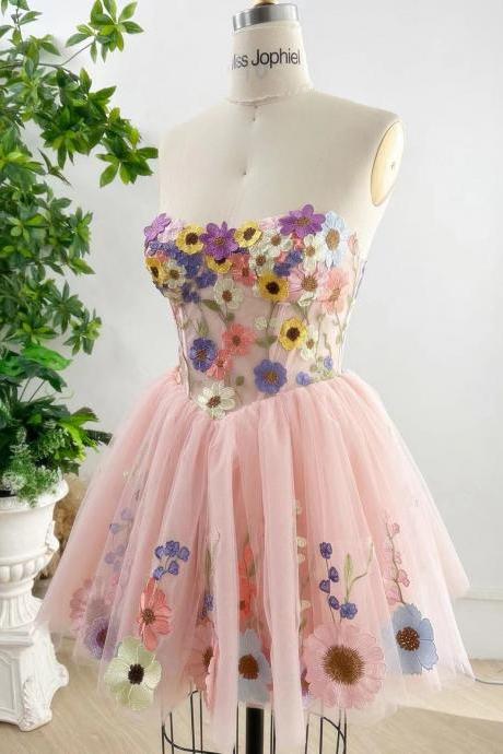 Illusion Corset Short Graduation Dresses Embroidery Lace Appliques Flowers Sweetheart Neckline Short Prom Dresses Peach Pink Tulle Formal