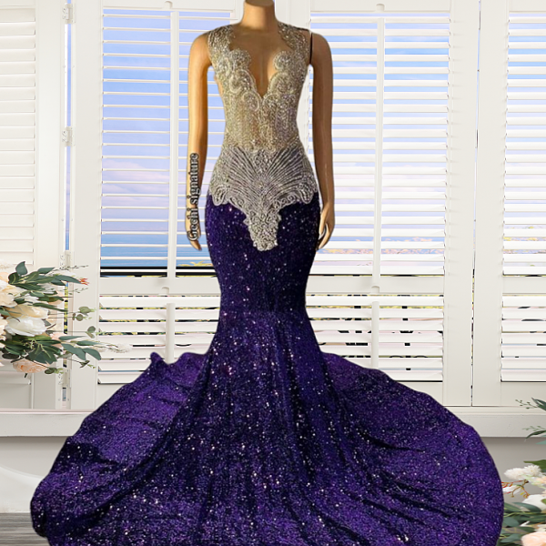 Purple Crystal Prom Dresses Long for Women 2025 Beaded Sequins Illusion Crew Neckline Formal Evening Gowns Mermaid Sparkly Sequins Party Dresses
