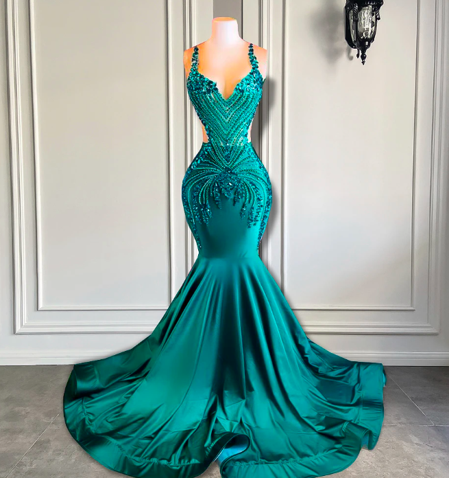 Long Elegant Prom Dresses 2023 Luxury Halter Sexy Handmade Crysals Dark ...