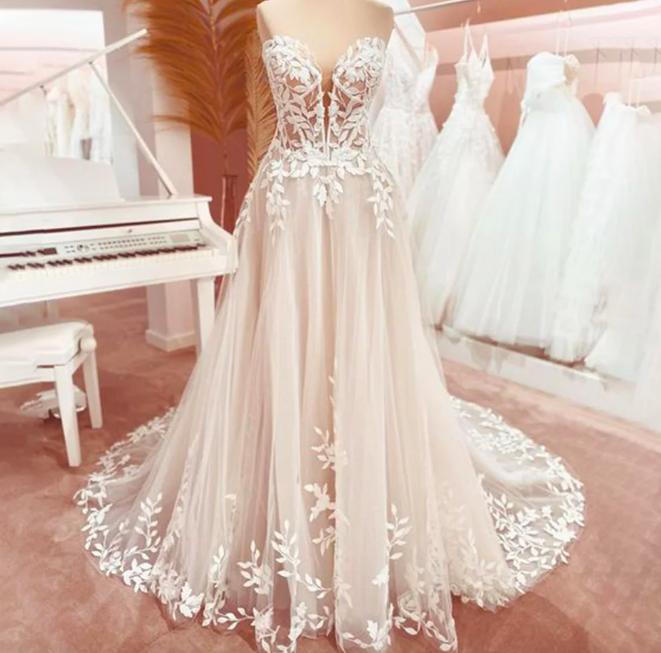 White A Line Wedding Dress For Bride Size Custom Made Wedding Gown ...
