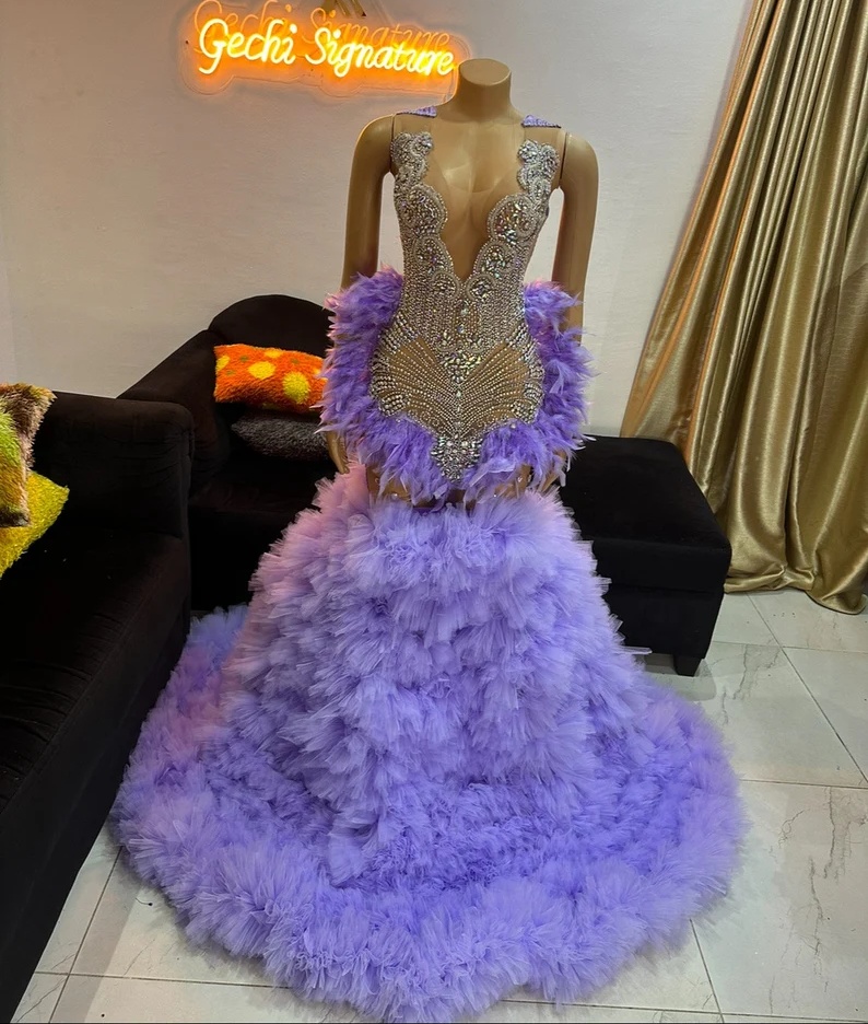 Beautiful Lilac Strapless Mermaid Evening Dresses Column Gem With Flower Gloves